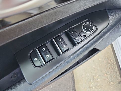 Used 2024 Kia Forte GT-Line w/ GT-Line Premium Package image 29