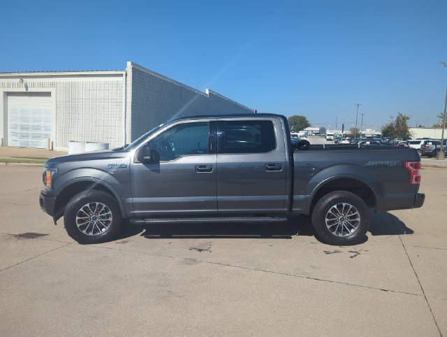 Used 2018 Ford F150 XLT w/ Equipment Group 302A Luxury AWD/4WD image 2