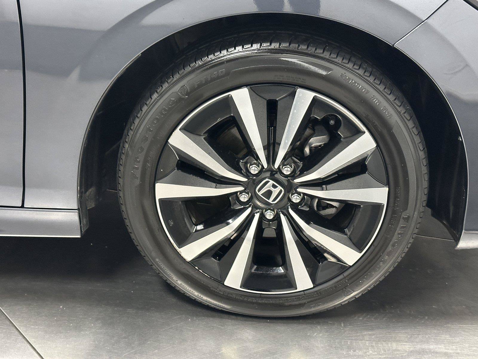 Used 2022 Honda Civic EX image 17