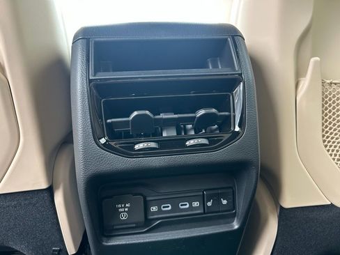 New 2026 Jeep Grand Cherokee Limited AWD/4WD image 29