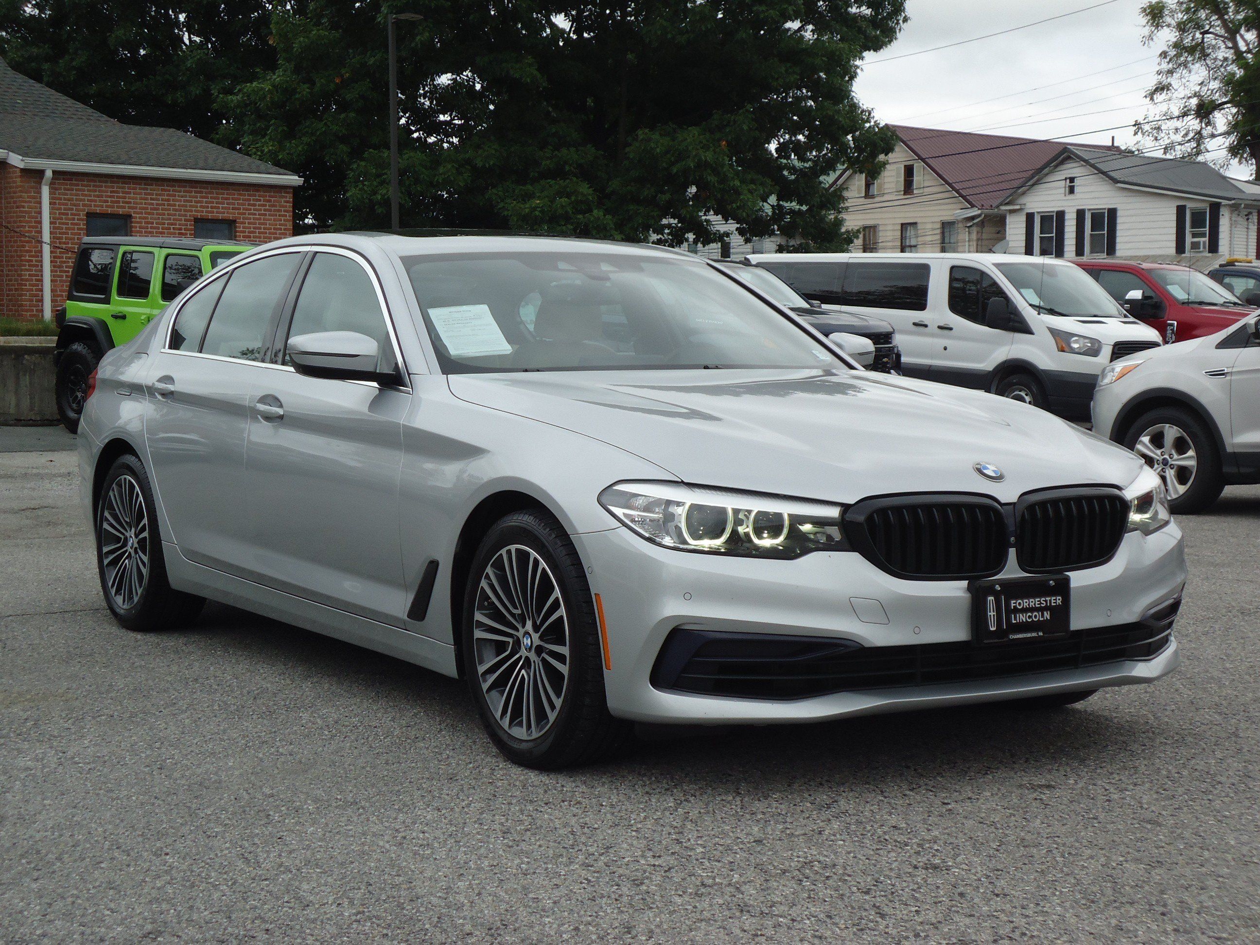 Used 2019 BMW 540i RWD image 1