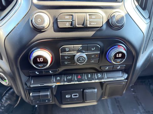 Used 2021 Chevrolet Silverado 1500 RST w/ Z71 Off-Road Package image 35