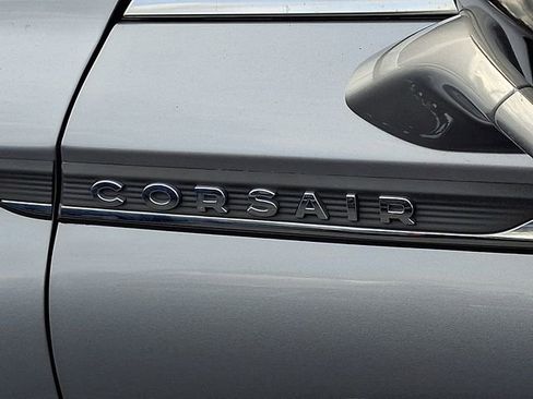 Used 2021 Lincoln Corsair AWD w/ Equipment Group 101A image 30