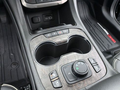 Used 2023 GMC Acadia Denali w/ LPO, Floor Liner Package image 18