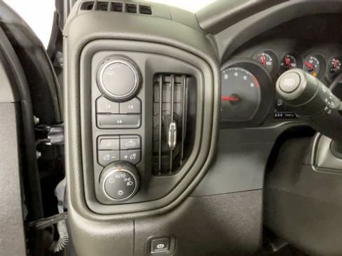 Used 2024 Chevrolet Silverado 2500 Custom w/ Custom Value Package AWD/4WD image 19
