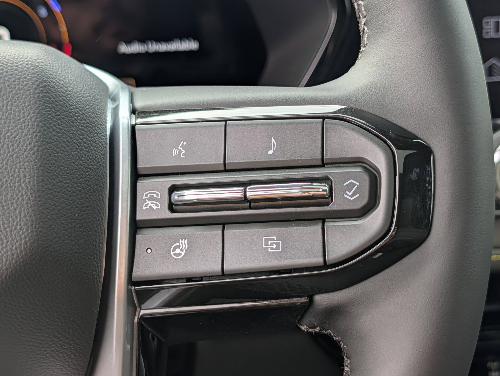 New 2026 Chevrolet Colorado ZR2 w/ Technology Package AWD/4WD image 37