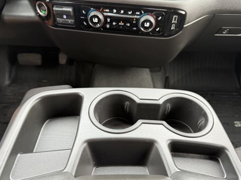 Used 2024 Chevrolet Silverado 1500 RST AWD/4WD image 29