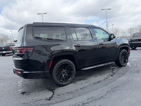 Used 2022 Jeep Wagoneer Series III image 7