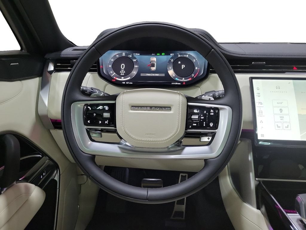 New 2026 Land Rover Range Rover Long Wheelbase SE AWD/4WD image 24