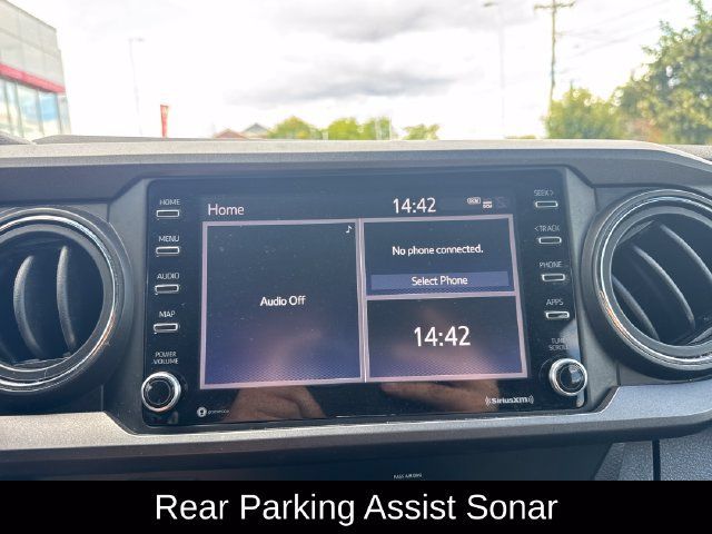 Used 2020 Toyota Tacoma TRD Sport w/ Technology Package AWD/4WD image 22