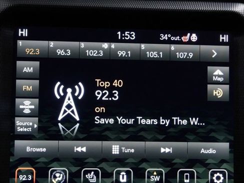 Used 2022 Jeep Wrangler Unlimited Sahara w/ Cold Weather Group image 27