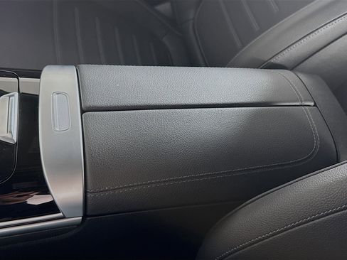 Used 2023 Mercedes-Benz C 300 C 300 image 18