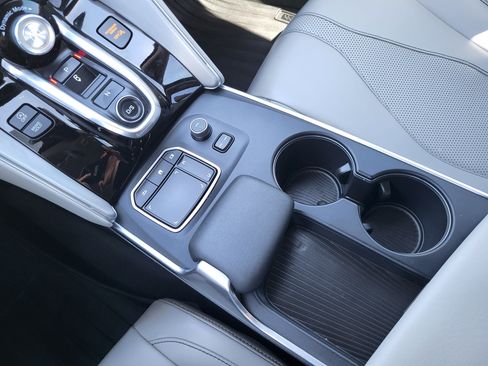 Used 2021 Acura TLX w/ Technology Package FWD image 21