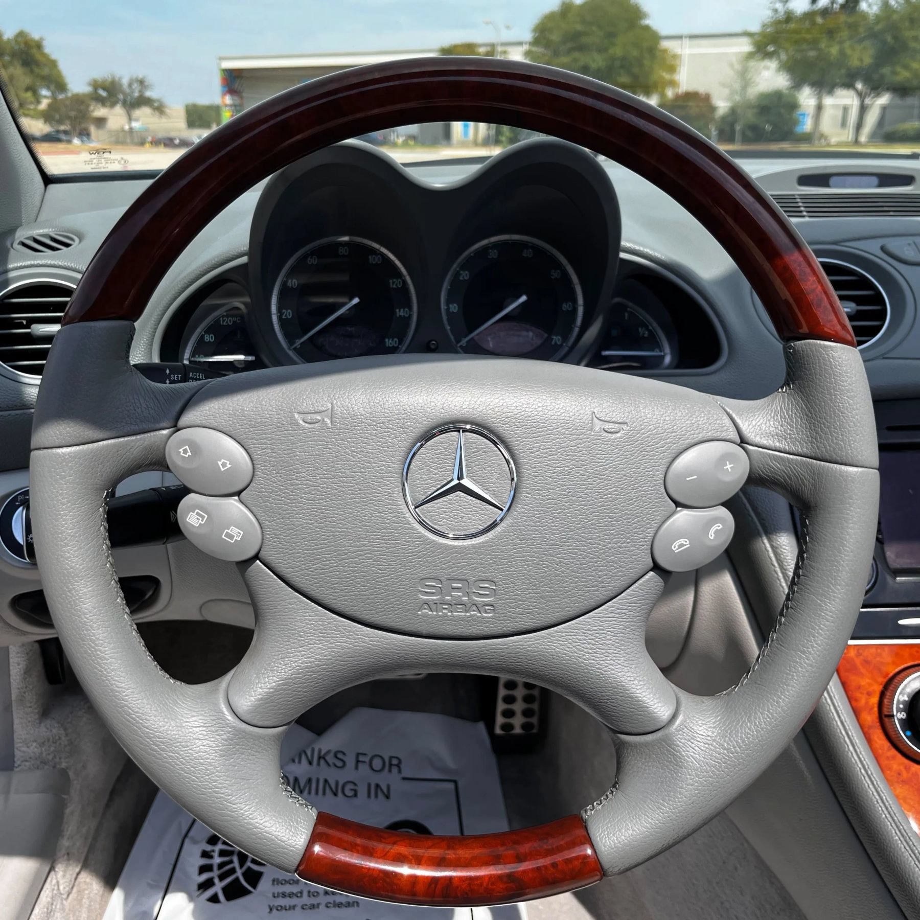 Used 2006 Mercedes-Benz SL 500 image 33