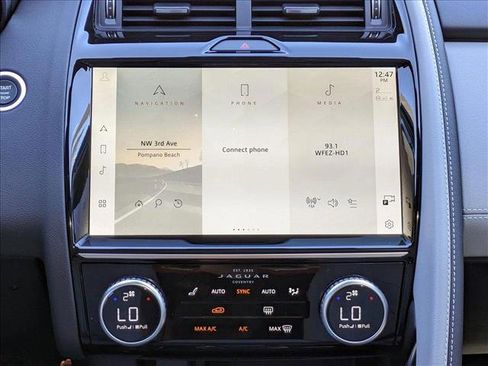 New 2024 Jaguar E-PACE R-Dynamic SE image 14