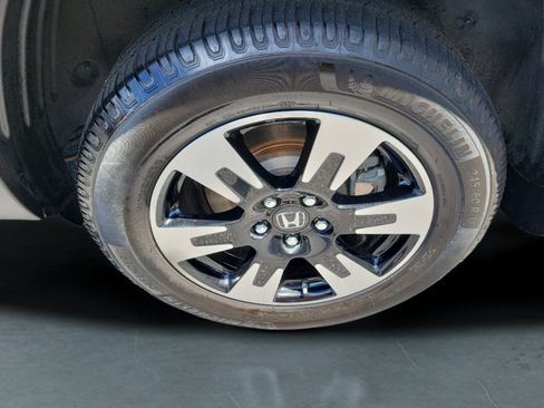 Used 2020 Honda Ridgeline RTL image 9