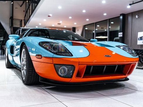 Used 2006 Ford GT image 55