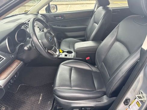 Used 2018 Subaru Outback 2.5i Limited image 13