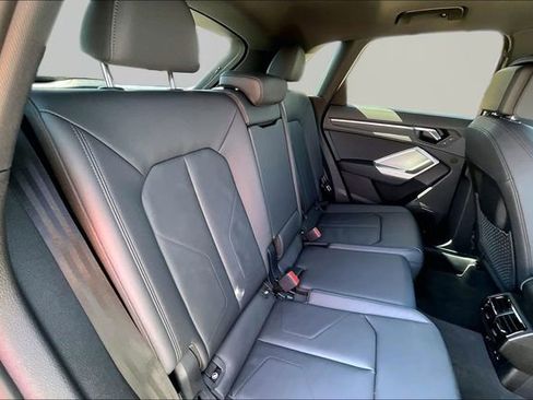 Certified 2025 Audi Q3 2.0T Premium Plus w/ Premium Plus Package AWD/4WD image 29