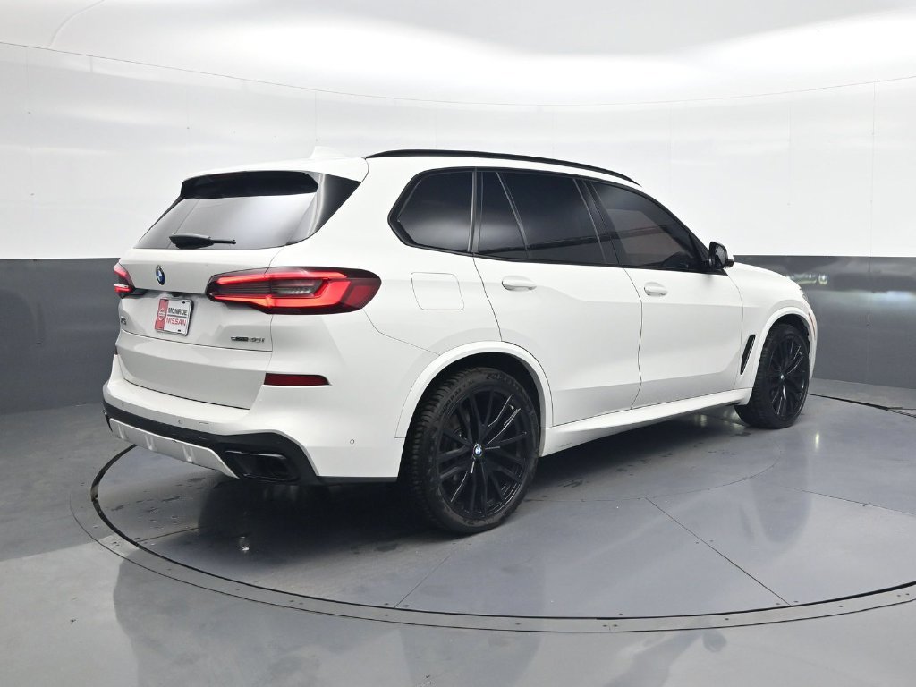 Used 2022 BMW X5 sDrive40i w/ M Sport Package RWD image 10