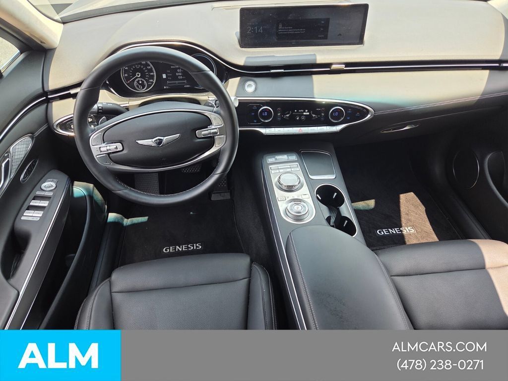 Used 2023 Genesis GV70 2.5T w/ Select Package AWD/4WD image 7