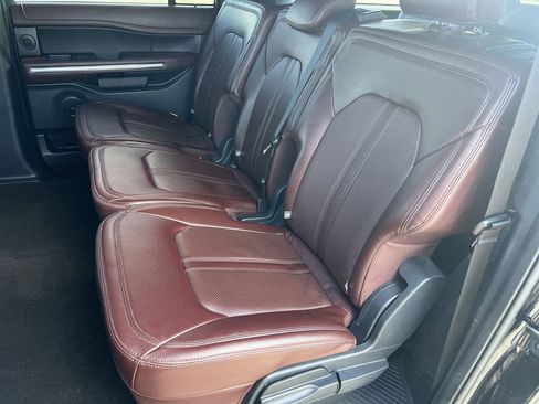 Used 2023 Ford Expedition Max Limited image 28