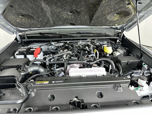 New 2026 Toyota 4Runner TRD Sport Premium AWD/4WD image 32