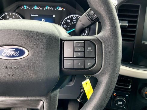 Used 2023 Ford F150 XLT image 47