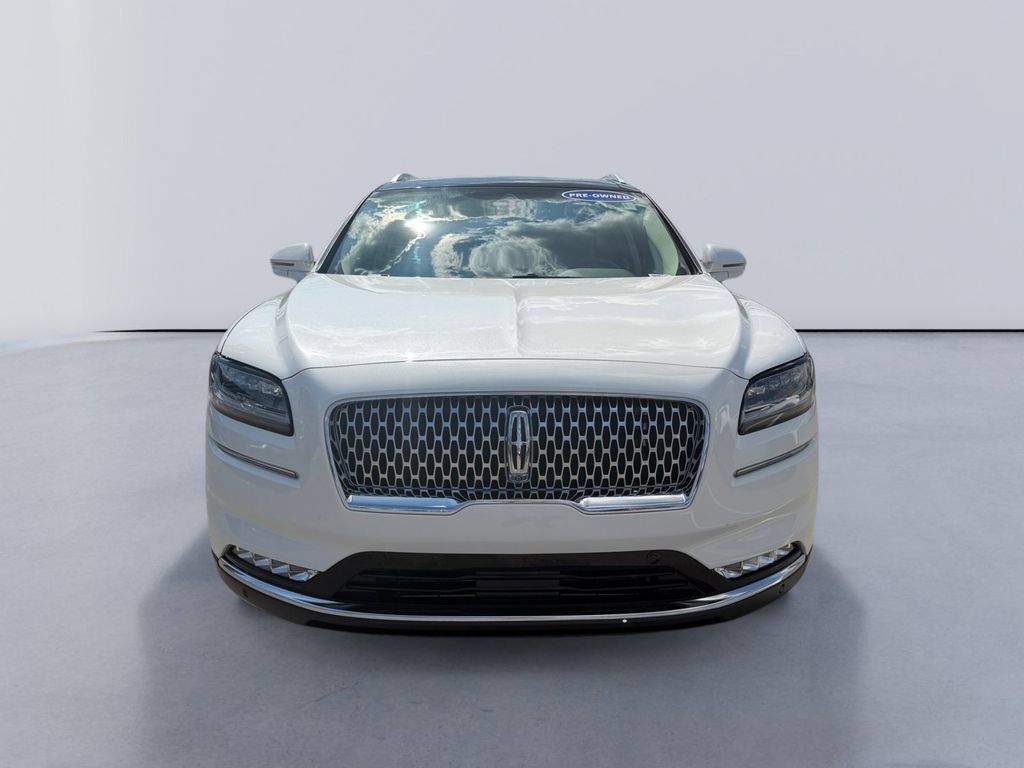 Used 2022 Lincoln Nautilus Reserve w/ Equipment Group 202A AWD/4WD image 8