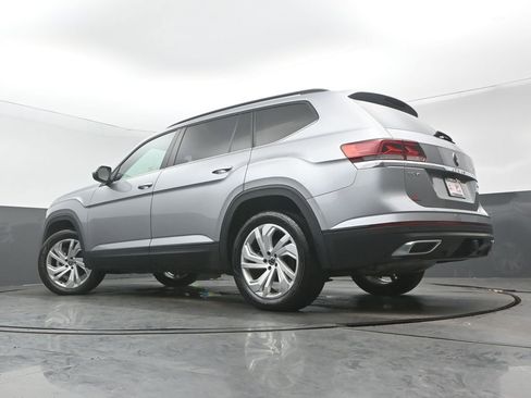 Used 2023 Volkswagen Atlas SE AWD/4WD image 33