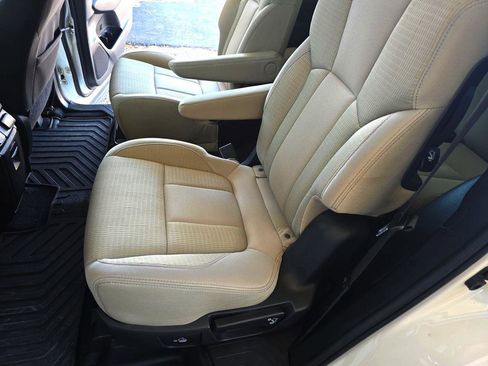 Used 2020 Subaru Ascent Premium w/ Sport Package image 22