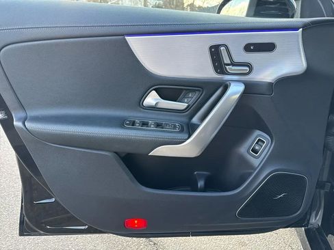 Used 2020 Mercedes-Benz CLA 250 4MATIC image 18