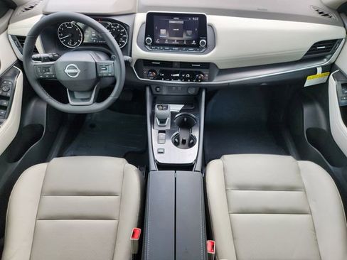 New 2026 Nissan Rogue SV w/ SV Premium Package image 20