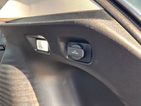 Used 2023 Honda HR-V EX-L image 46