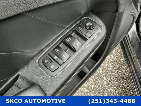 Used 2015 Dodge Charger SXT w/ Plus Group image 22