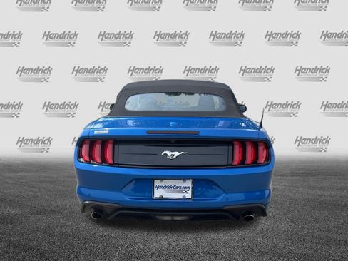 Used 2021 Ford Mustang Convertible RWD image 8