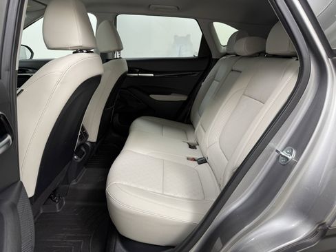 Used 2023 Kia Seltos SX w/ SX Sunroof Package image 18