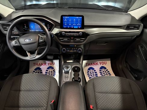 Used 2025 Ford Escape Active AWD/4WD image 14