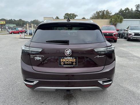 Used 2022 Buick Envision Avenir w/ Technology Package II image 5