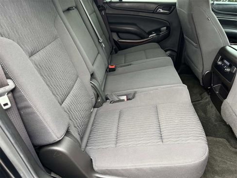 Used 2016 GMC Yukon SLE w/ Convenience Package image 27