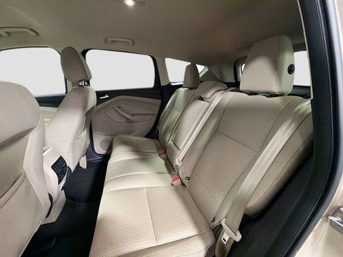 Used 2017 Ford Escape SE FWD image 23