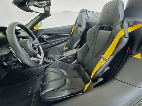 New 2026 McLaren 750S Spider image 20