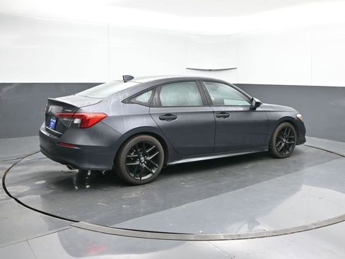 Used 2022 Honda Civic Sport image 5