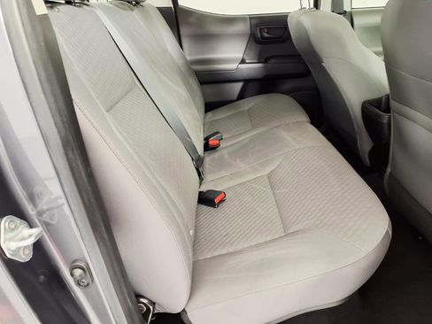 Used 2021 Toyota Tacoma SR w/ SR Convenience Package image 15