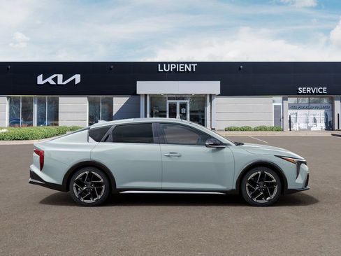 New 2026 Kia K4 GT-Line image 10