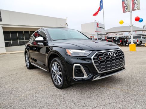 Used 2022 Audi SQ5 Premium Plus AWD/4WD image 16