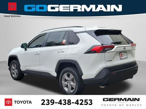 Certified 2022 Toyota RAV4 XLE w/ Convenience Package FWD image 9