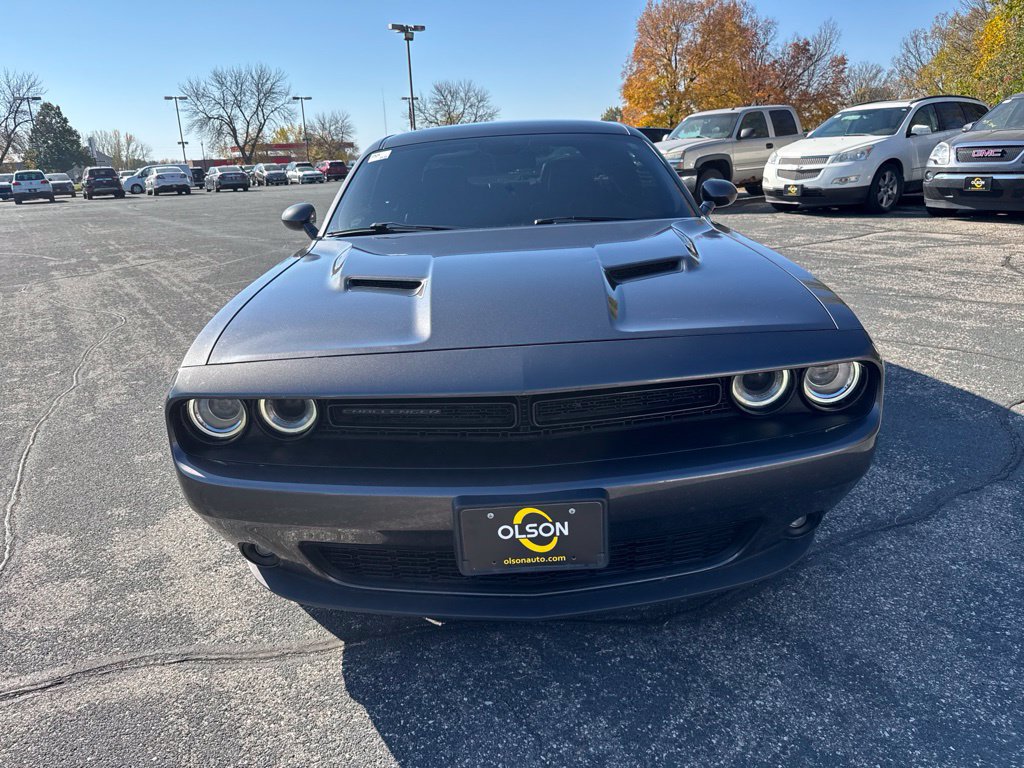 Used 2017 Dodge Challenger SXT Plus RWD image 8