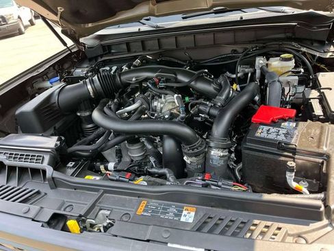 Used 2025 Ford Bronco Raptor AWD/4WD image 13