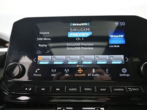 Used 2023 Nissan Pathfinder Platinum AWD/4WD image 14